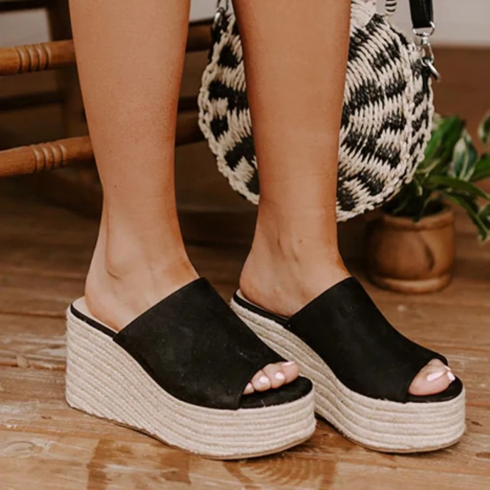 Black espadrille faux suede wedge slip on sandal - Picture 1 of 4